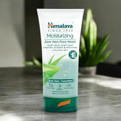 Himalaya Moisturizing Aloe Vera Face Wash 150ml - Hydrating Skin Cleanser
